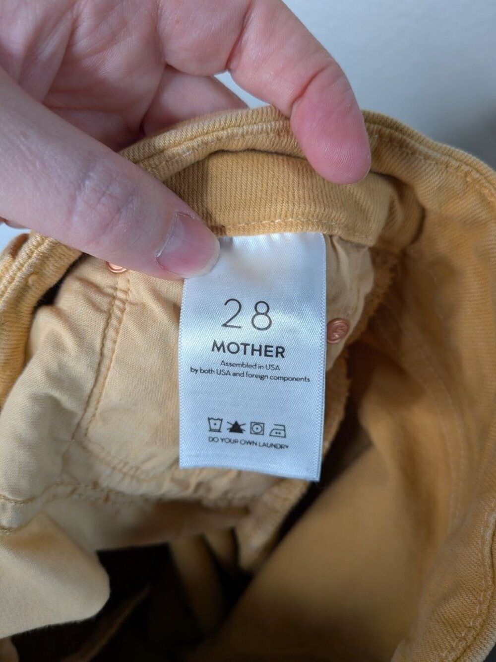 Mother 28 The Looker Ankle Fray Gettin' in Cashew Yellow High-Rise Jeans - Picture 8 of 11
